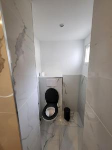 Appartement moderne calme et spacieux-Centre Thuillat