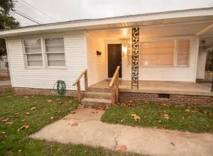 Home Sweet Home Bungalow - Cabot