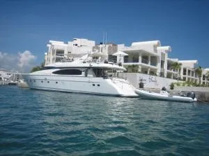 La Amada Residences. Best Stay - Chacmuchuch