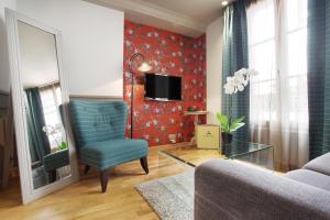 Hotels Le Robinet d'Or : photos des chambres