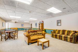 Iron Horse Studio Retreat