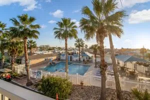 Tropic Island Resort - Port Aransas