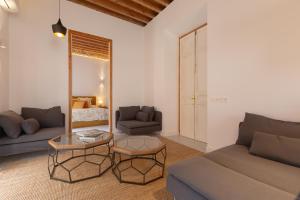 Wonderful apartment with three bedrooms and two bathrooms in the center