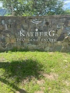 Cheerful 4 Bedroom in a Golf Estate - Fort Beaufort