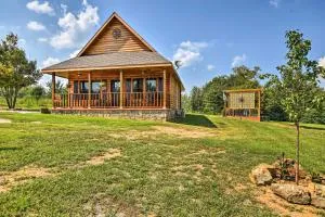 2 Mi to Lake Hamilton Hot Springs Cabin Rental! - Caddo Valley