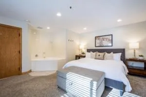 Powder Hound 1 Bedroom Brighton Chalet - 雪鸟洛奇