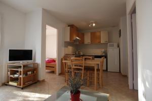 Maisons de vacances Cottage in Lagorce : photos des chambres