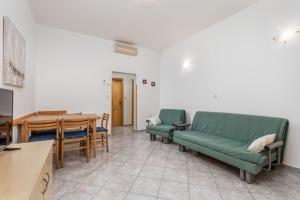 Apartments with parking space Moscenicka Draga, Opatija - 7766