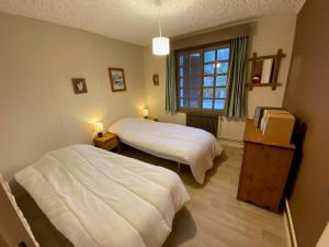 Chalet savoyard 8 pers, 4 chambres, parking privé - FR-1-459-202