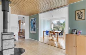 2 Bedroom Amazing Home In Tisvildeleje