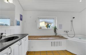 Nice Home In Hvide Sande With Sauna