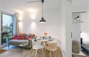 Pet Friendly Apartment - Hüde