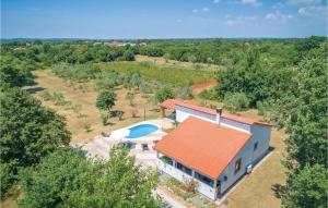 Nice Home In Svetvincenat With Outdoor Swimming Pool