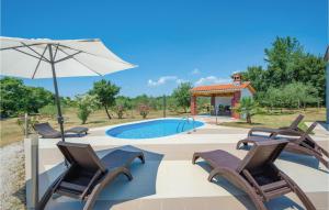 Nice Home In Svetvincenat With Outdoor Swimming Pool