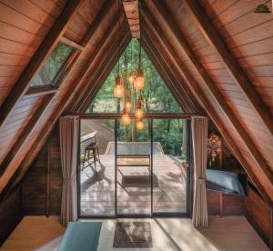 Kenaray Farmstay riverside