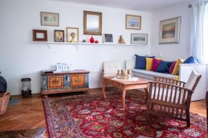 Chaloupka pod skalou