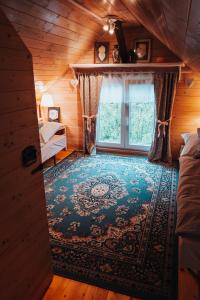 Chaloupka pod skalou