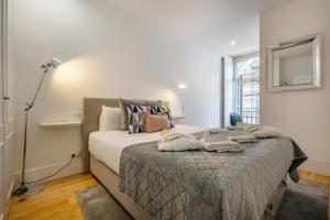 Almada Glamorous & Chic Oporto Downtown