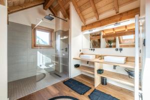 Chalets Chalet Malago ll : photos des chambres