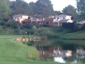 Maisons de vacances Villa Royal Mougins Golf Club : photos des chambres