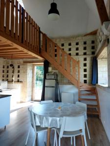 Maisons de vacances Gite Saumur Le Pigeonnier, Calme et Cosy : photos des chambres