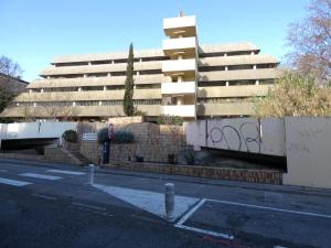 Appartements Arles Forum - Les Penitents Bleus : photos des chambres