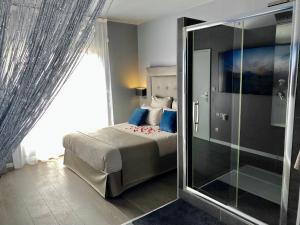 Maisons d'hotes Nuit privee avec Jacuzzi : Chambre Double avec Terrasse