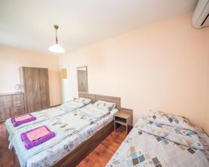 SUMMER LAZUR - Sunny Flat with 2 separate rooms