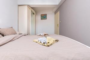 Spacious 2 Bedroom Maisonette in City Centre