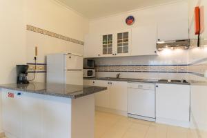 Akisol Porches White