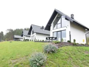 Modern holiday homes on the lake in Kiedrowice - Kiedrowice
