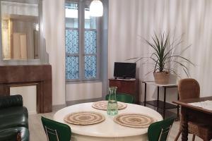 Appartements Appartement cosy a 2 pas des rues pietonnes : photos des chambres