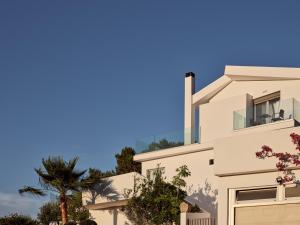 Iconic Ionian Mudita Villa, By ThinkVilla