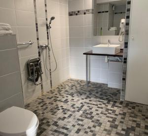 Studio Disabilty Access room in ApartHotel Sainte-Marthe