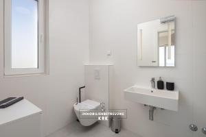 Penthouse Seaview Emilia 