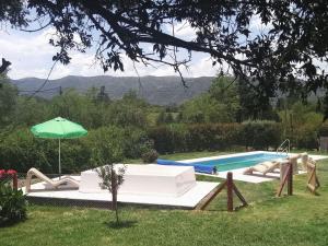 Casa Arboles De Tala con parque amplio