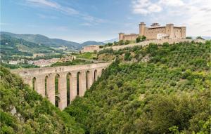 Cozy Apartment In Avigliano Umbro