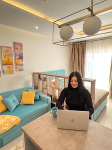 Milmari Golden N LUX 62