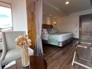 Casa Esmeralda by Katari