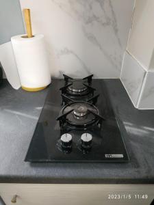 Lettys Studio - with Free Gym membership