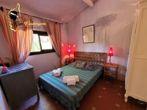 Maisons de vacances Belle Maison 8 pers Piscine privee San Cipriano : photos des chambres