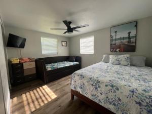 Peaceful getaway and Explore Tampa