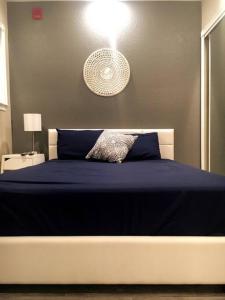 Walk Everywhere Heart of Downtown St Pete