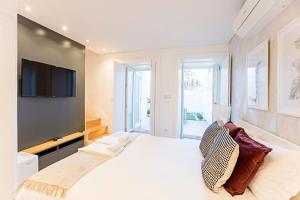 Wonderful Duplex W Private Patio & AC by LovelyStay