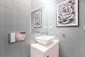 Wonderful Duplex W Private Patio & AC by LovelyStay