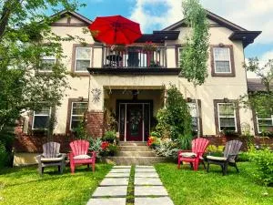 Wolf Creek Bed and Breakfast - Sylvan Lake