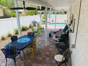 Gulfport 5-5 Pool Free Wi-Fi Parking House