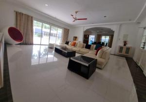 Bretthouse Tourist Inn