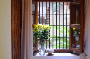 Basic Double or Twin Room - Ground Floor room in Hotel Santa Isabel La Real