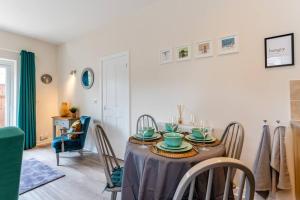 The Coastal Hideaway